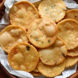 Milagu Thattai